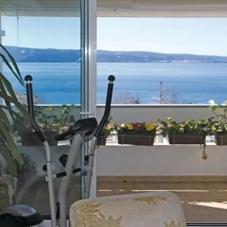 Sea View Pezo Apartman *