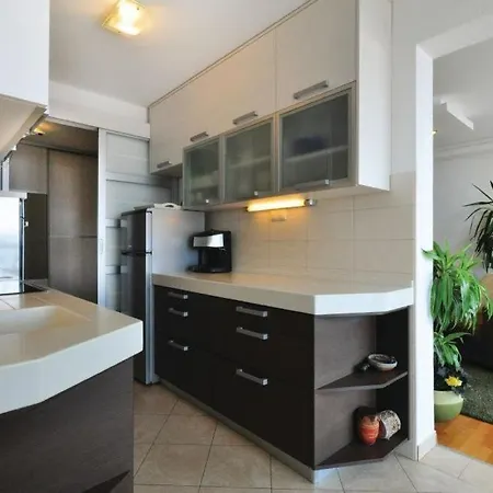 Sea View Pezo Apartman